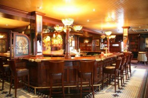 Hotel Bar Restaurant Epos