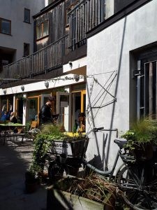 The-Cake-Cafe1